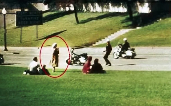 The woman in the brown coat, or the Babushka Lady as she was later called by the FBI, was very close to JFK when he was assassinated in Dallas. According to eyewitnesses, this woman filmed the entire thing. It's thought that from her vantage point, she may have been able to answer some critical questions about what really happened that day. However, the FBI was never able to track her down, and no one has since been able to figure out the identity of this mystery observer.